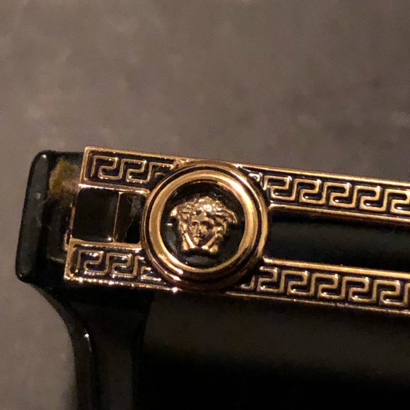 Men’s Versace sunglasses - Picture 3 of 5